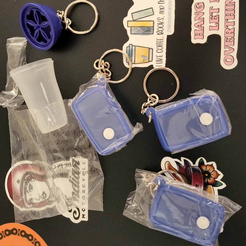 4 Mini Tupperware Keychain Set